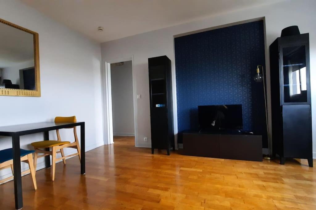 Appartement 2 Pieces Tres Lumineux La Garenne-Colombes Esterno foto